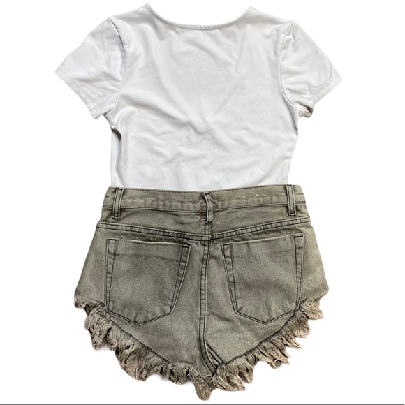 Boutique Glamorous Jean Shorts Frayed Hem Size S - Picture 5 of 9